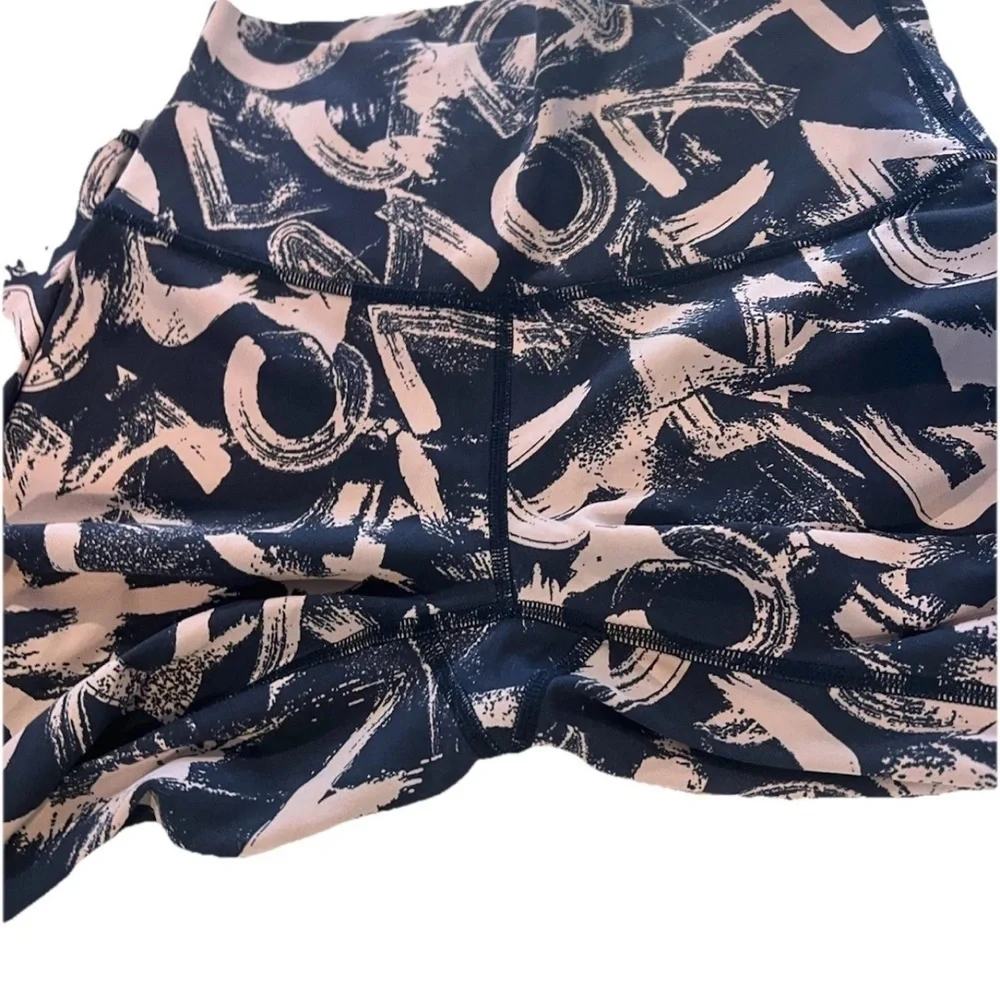 Lululemon Wunder Under High Rise Tight Graffiti Pop Antoinette True Navy Size 4 - Picture 8 of 8